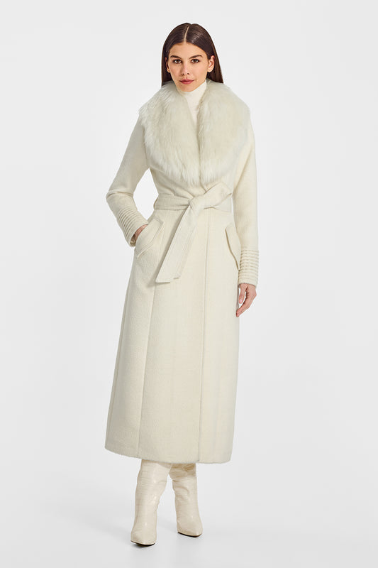 Sentaler Suri Alpaca Maxi Ivory Coat with Fur Collar in Suri Alpaca wool. Seen from front belted on female model.