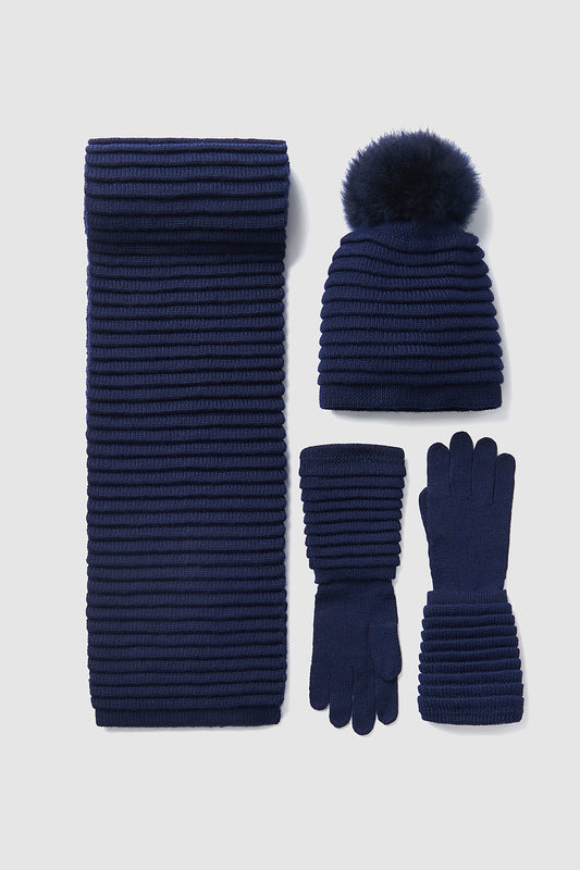 Sentaler Adult Ribbed Accessories featured in Baby Alpaca and available in Navy. Seen as off figures.