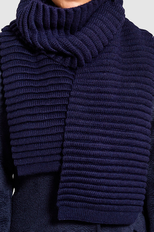 Sentaler Adult Ribbed Scarf featured in Baby Alpaca and available in Navy. Seen close-up.