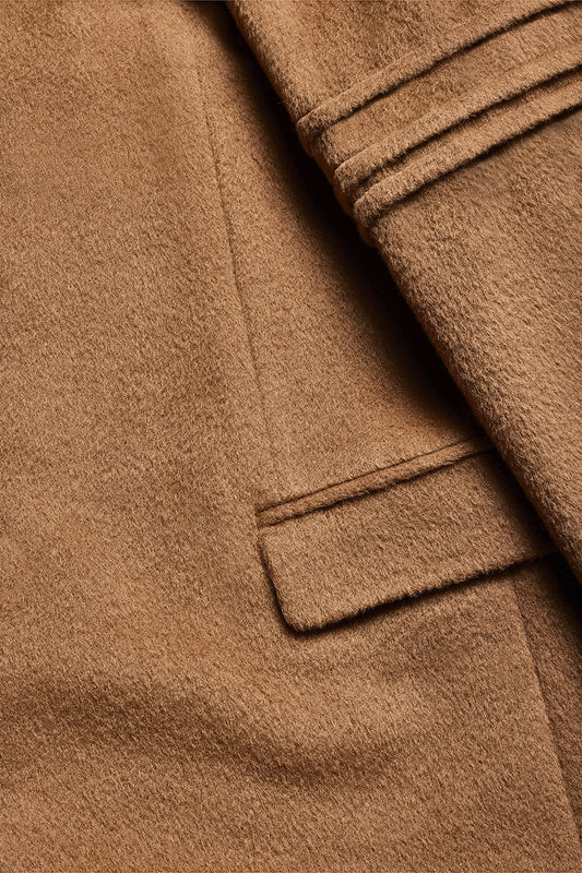 Sentaler Technical Baby Alpaca Notched Lapel Overcoat featured in Technical Baby Alpaca and available in Black. Seen as fabric swatch.